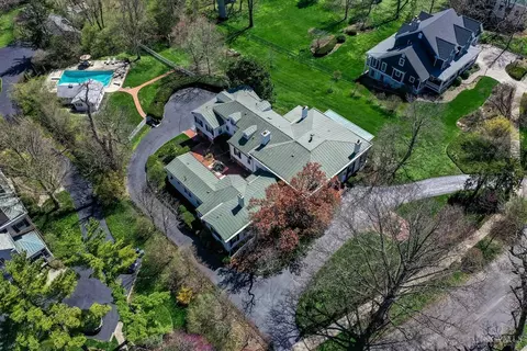 95 Fountain Ave, Glendale, OH 45246