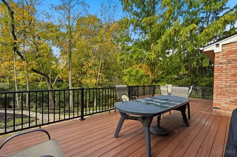 Exterior - 8363 Shadowpoint Ct, Montgomery, OH 45242 photo 18 of 22