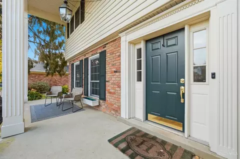 Exterior - 8363 Shadowpoint Ct, Montgomery, OH 45242 photo 3 of 22