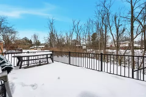Exterior - 8363 Shadowpoint Ct, Montgomery, OH 45242 photo 7 of 22