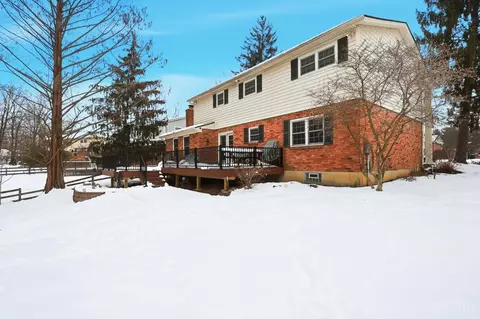Exterior - 8363 Shadowpoint Ct, Montgomery, OH 45242 photo 13 of 22