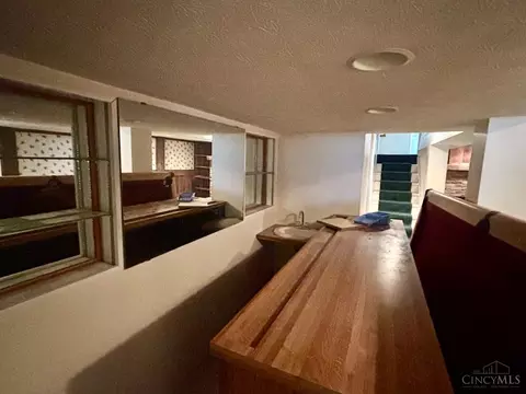 Other - 10 Drummond St, Greenhills, OH 45218 photo 5 of 9