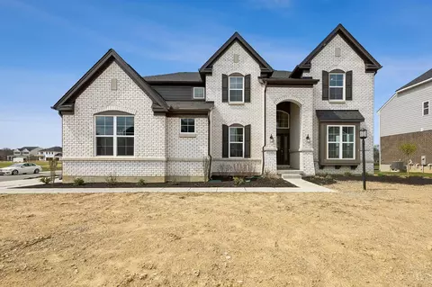689 Bottega Dr, Washington Township, OH 45458