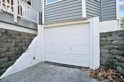 Exterior - 6613 Bramble Ave, Cincinnati, OH 45227 photo 9 of 9