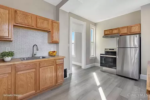 Kitchen - 622 Orient Ave, Cincinnati, OH 45232 photo 1 of 1