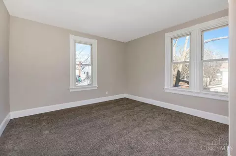Bedroom - 622 Orient Ave, Cincinnati, OH 45232 photo 9 of 9