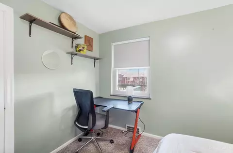 Bedroom - 3223 Manning Ave, Cincinnati, OH 45211 photo 3 of 9