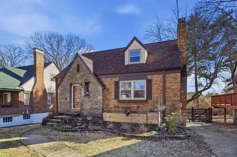 Exterior - 3223 Manning Ave, Cincinnati, OH 45211 photo 3 of 13