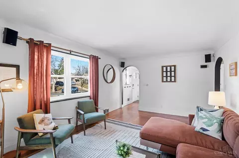 Living - 3223 Manning Ave, Cincinnati, OH 45211 photo 5 of 5