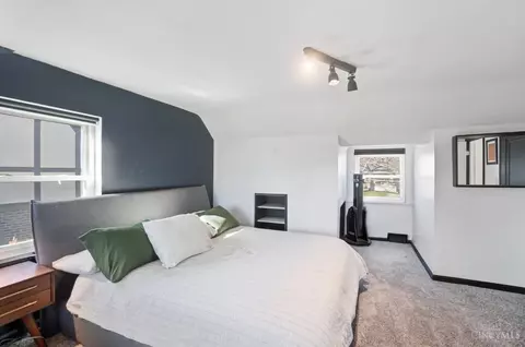 Bedroom - 3223 Manning Ave, Cincinnati, OH 45211 photo 7 of 9