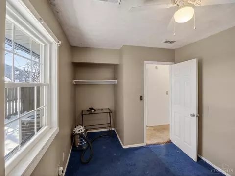 Bedroom - 5705 Murray Ave, Fairfax, OH 45227 photo 3 of 5