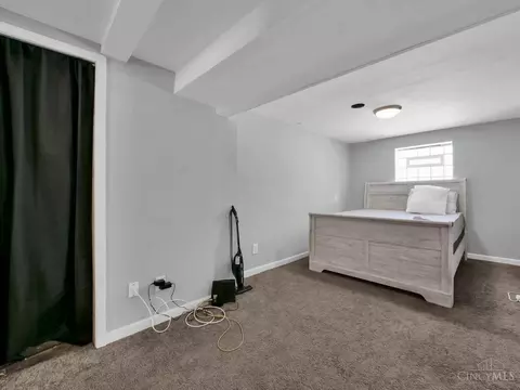 Bedroom - 857 Steffen Ave, Lincoln Heights, OH 45215 photo 3 of 3