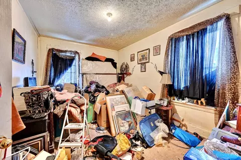 Bedroom - 3460 Bevis Ave, Cincinnati, OH 45207 photo 6 of 6