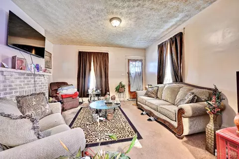 Living - 3460 Bevis Ave, Cincinnati, OH 45207 photo 4 of 4