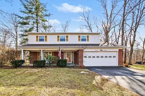 1724 Birddog Ct, Loveland, OH 45140