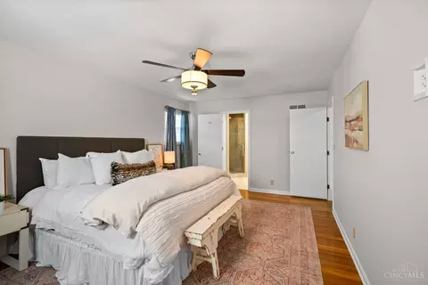 Bedroom - 6362 Stirrup Rd, Cincinnati, OH 45244 photo 2 of 9