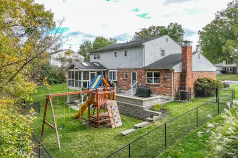 Exterior - 6362 Stirrup Rd, Cincinnati, OH 45244 photo 9 of 10