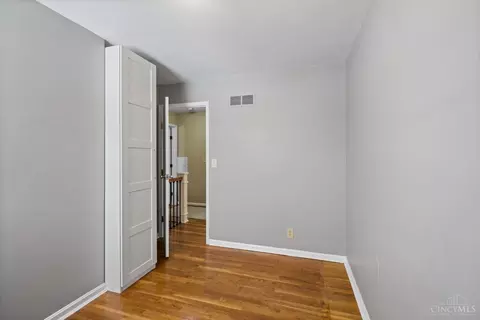 Bedroom - 6362 Stirrup Rd, Cincinnati, OH 45244 photo 3 of 9