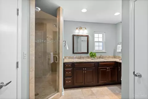 Bath - 6362 Stirrup Rd, Cincinnati, OH 45244 photo 2 of 6