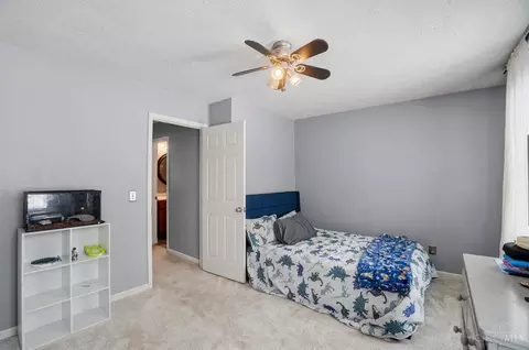 Bedroom - 5664 Rapid Run Rd, Cincinnati, OH 45238 photo 4 of 5