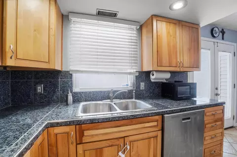 Kitchen - 5664 Rapid Run Rd, Cincinnati, OH 45238 photo 5 of 6