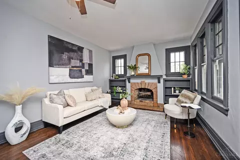Living - 1933 Northcut Ave, Cincinnati, OH 45237 photo 1 of 6