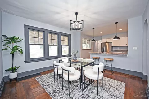 Dining - 1933 Northcut Ave, Cincinnati, OH 45237 photo 1 of 2