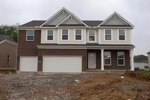 5981 Hawks Ln, Milford, OH 45150