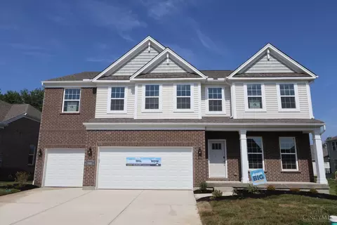 5981 Hawks Ln, Milford, OH 45150