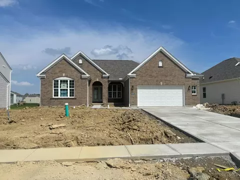 5978 Hawks Ln, Milford, OH 45150