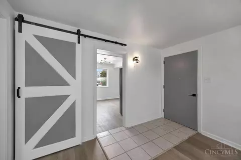 Entry Way - 3570 Eyrich Rd, Cincinnati, OH 45248 photo 1 of 1
