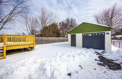 Exterior - 3570 Eyrich Rd, Cincinnati, OH 45248 photo 6 of 8