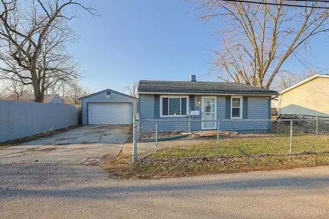 712 Abney Ln, Franklin, OH 45005