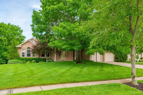 5921 Fairway Dr, Mason, OH 45040