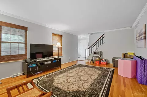 Living - 7835 Pfeiffer Rd, Montgomery, OH 45242 photo 1 of 4