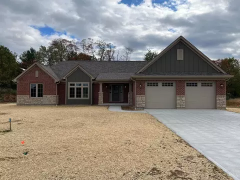 8397 Alice Way, Saint Leon, IN 47012