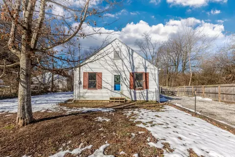 Exterior - 175 Chapel Rd, Amelia, OH 45102 photo 4 of 5