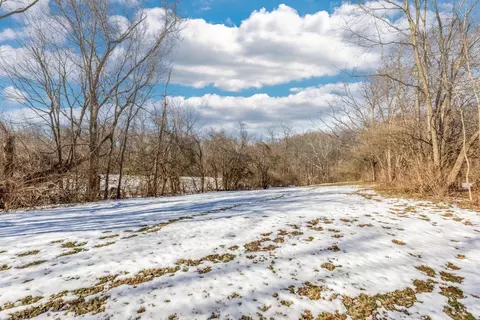 Exterior - 175 Chapel Rd, Amelia, OH 45102 photo 3 of 5