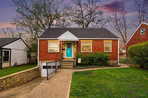 4304 Kugler Mill Rd, Cincinnati, OH 45236