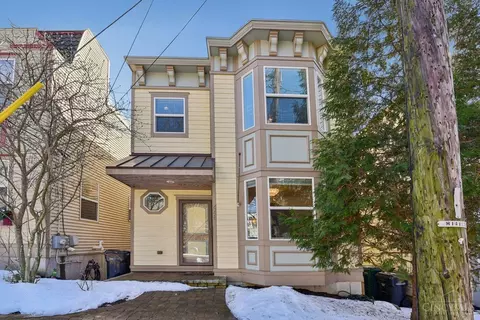 448 Strafer St, Cincinnati, OH 45226