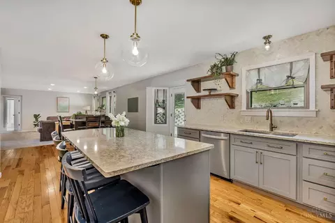 Kitchen - 540 Aston View Ln, Cleves, OH 45002 photo 4 of 4