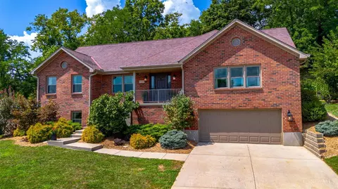 Exterior - 540 Aston View Ln, Cleves, OH 45002 photo 7 of 8