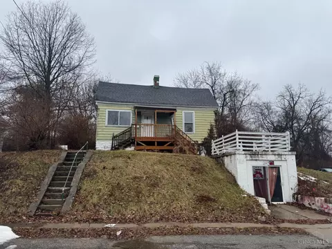 6501 Coleridge Ave, Cincinnati, OH 45213