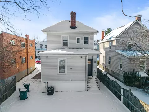 Exterior - 2736 Atlantic Ave, Cincinnati, OH 45209 photo 6 of 7