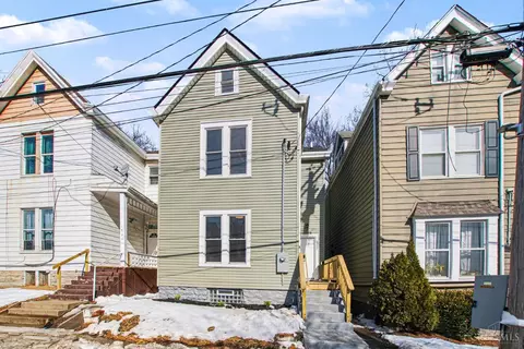 1532 Wm H Taft Rd, Cincinnati, OH 45206