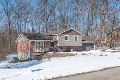 Exterior - 9621 Iris Dr, West Chester, OH 45241 photo 5 of 5