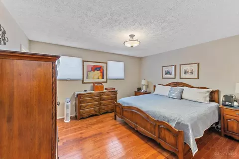 Bedroom - 9621 Iris Dr, West Chester, OH 45241 photo 1 of 3