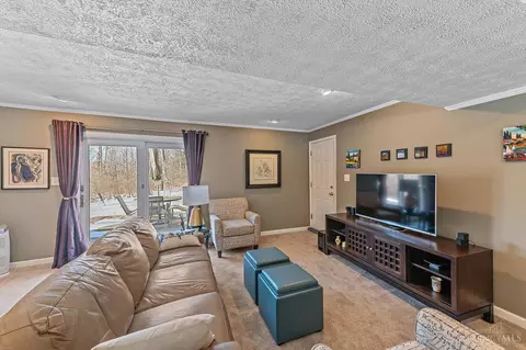 Living - 9621 Iris Dr, West Chester, OH 45241 photo 2 of 3