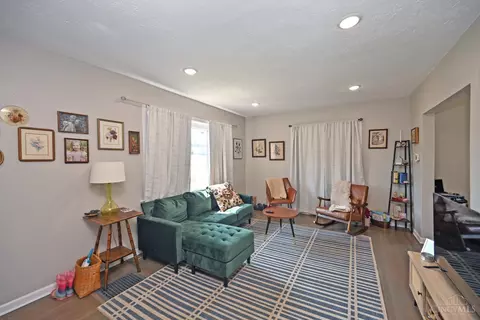 Living - 6460 Mchugh Pl, Cincinnati, OH 45213 photo 3 of 5