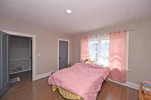 Bedroom - 6460 Mchugh Pl, Cincinnati, OH 45213 photo 6 of 6